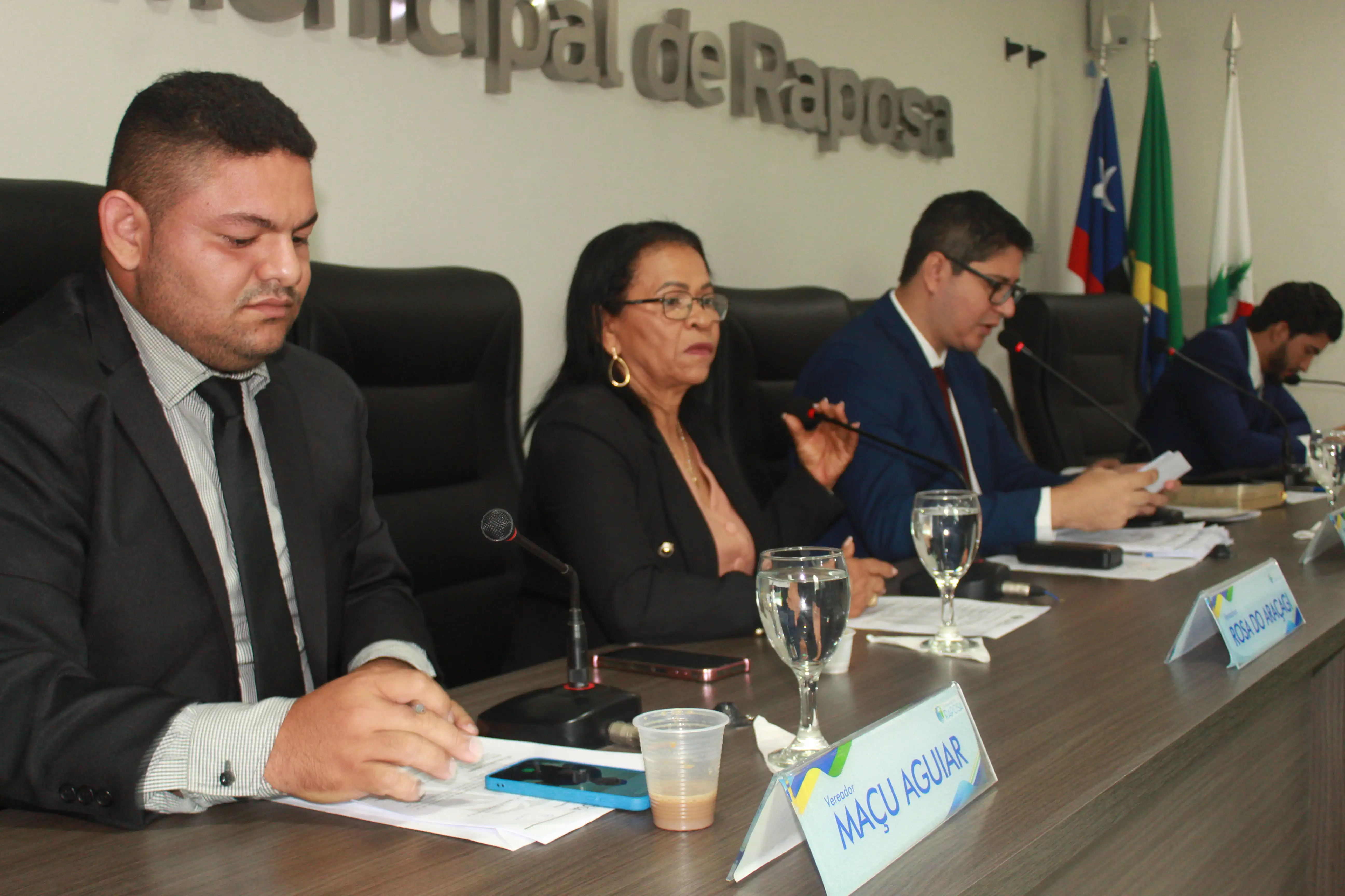 Foto 1 – Câmara Municipal de Raposa encerra o ano legislativo com aprovação de projetos na última sessão ordinária