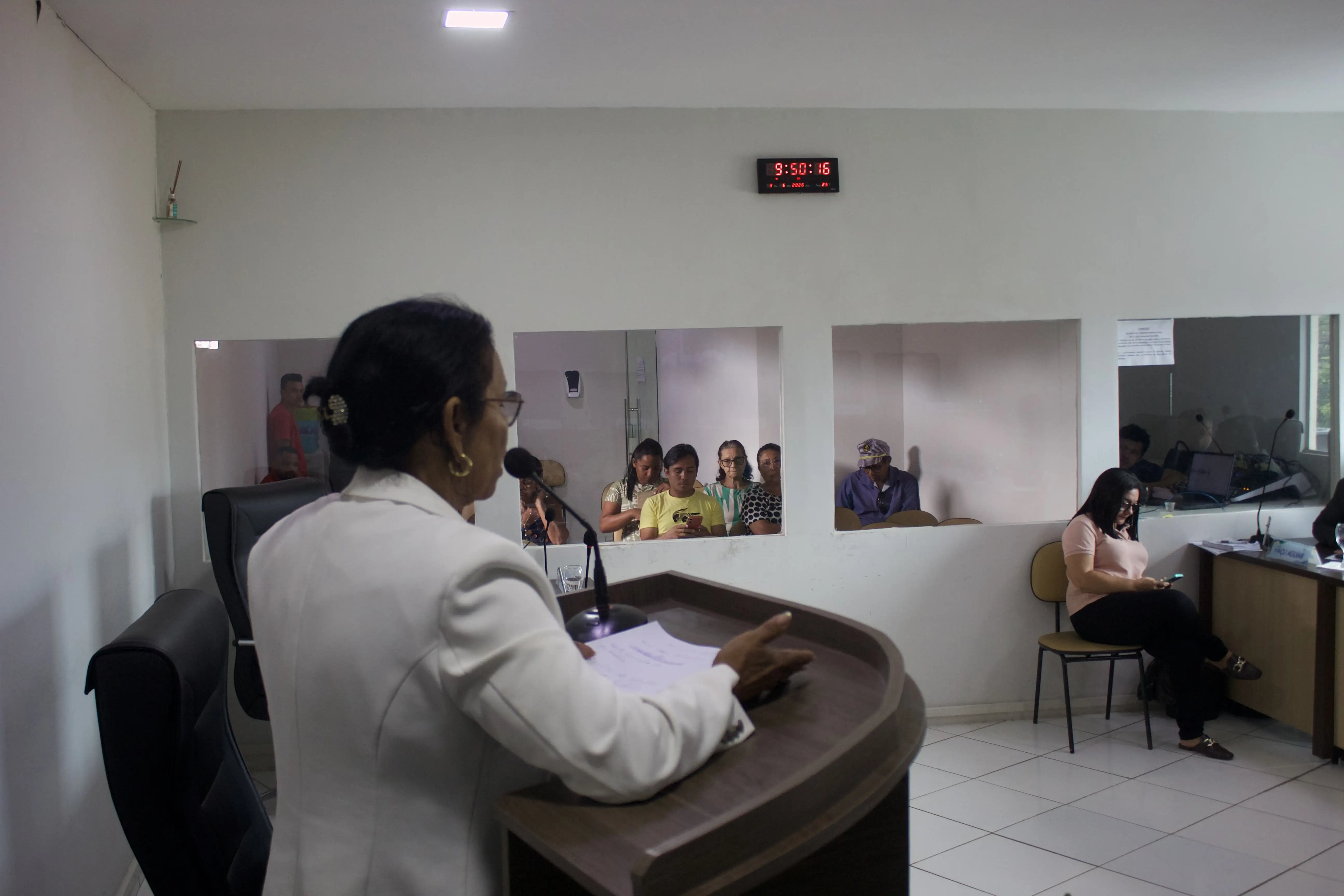 Foto 9 – Câmara de Raposa aprecia matérias voltadas à saúde, segurança e infraestrutura durante sessão ordinária