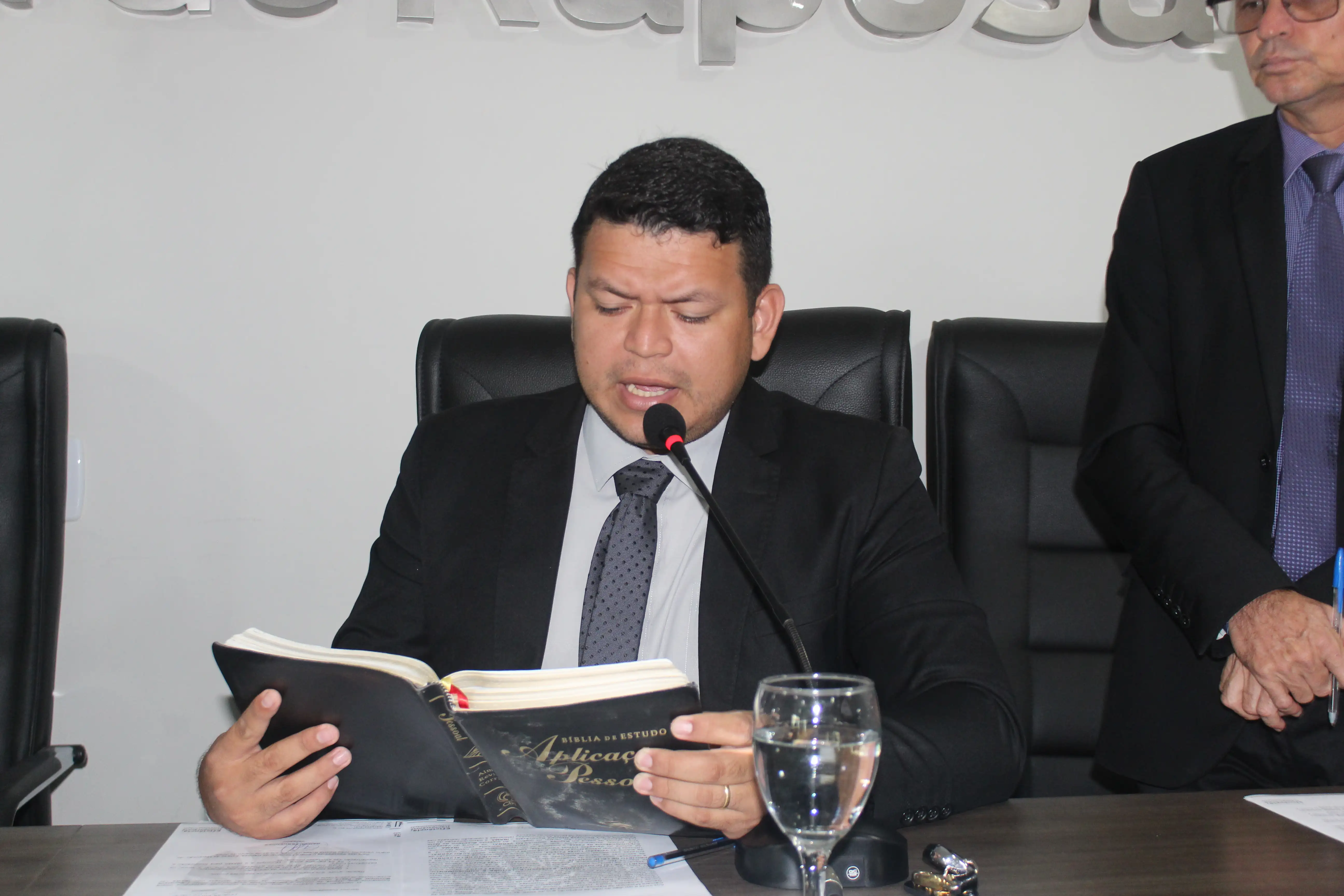 Foto 1 – Câmara de Raposa realiza sessão desta sexta (10) com aprovação unânime de indicações e requerimentos