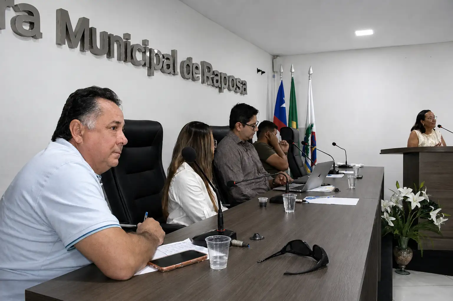 Foto 9 – Câmara promove reunião com órgãos de pesca para esclarecer operação em embarcações em Raposa