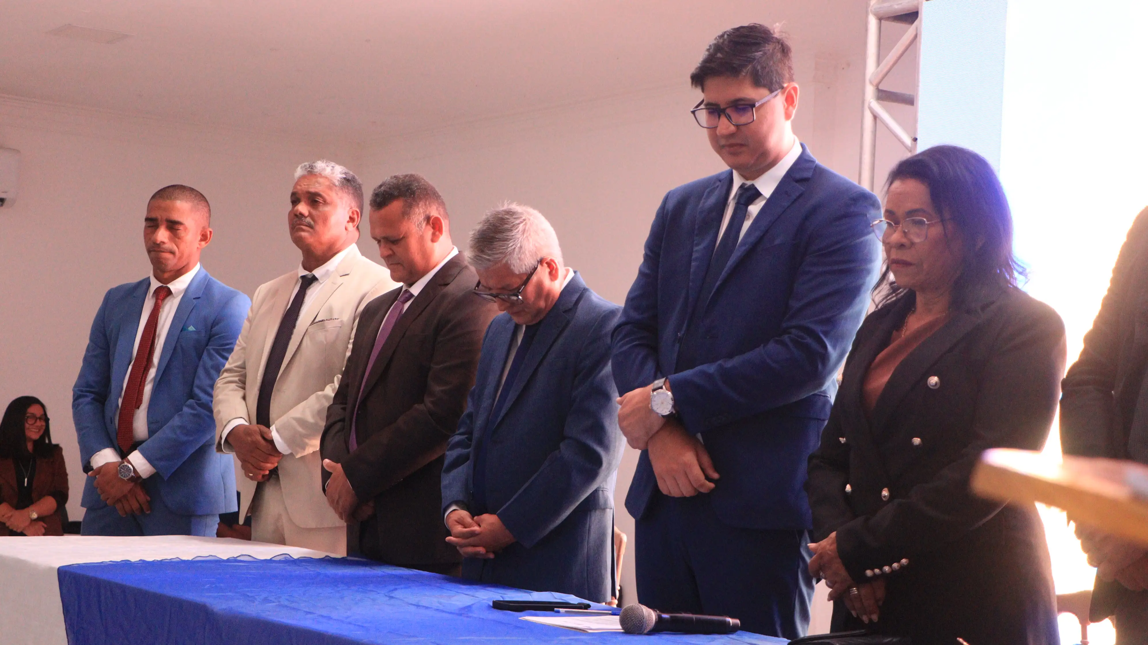 Câmara de Raposa realiza Sessão Solene e homenageia personalidades com Títulos de Cidadão Raposense e Medalha Antônio Pu