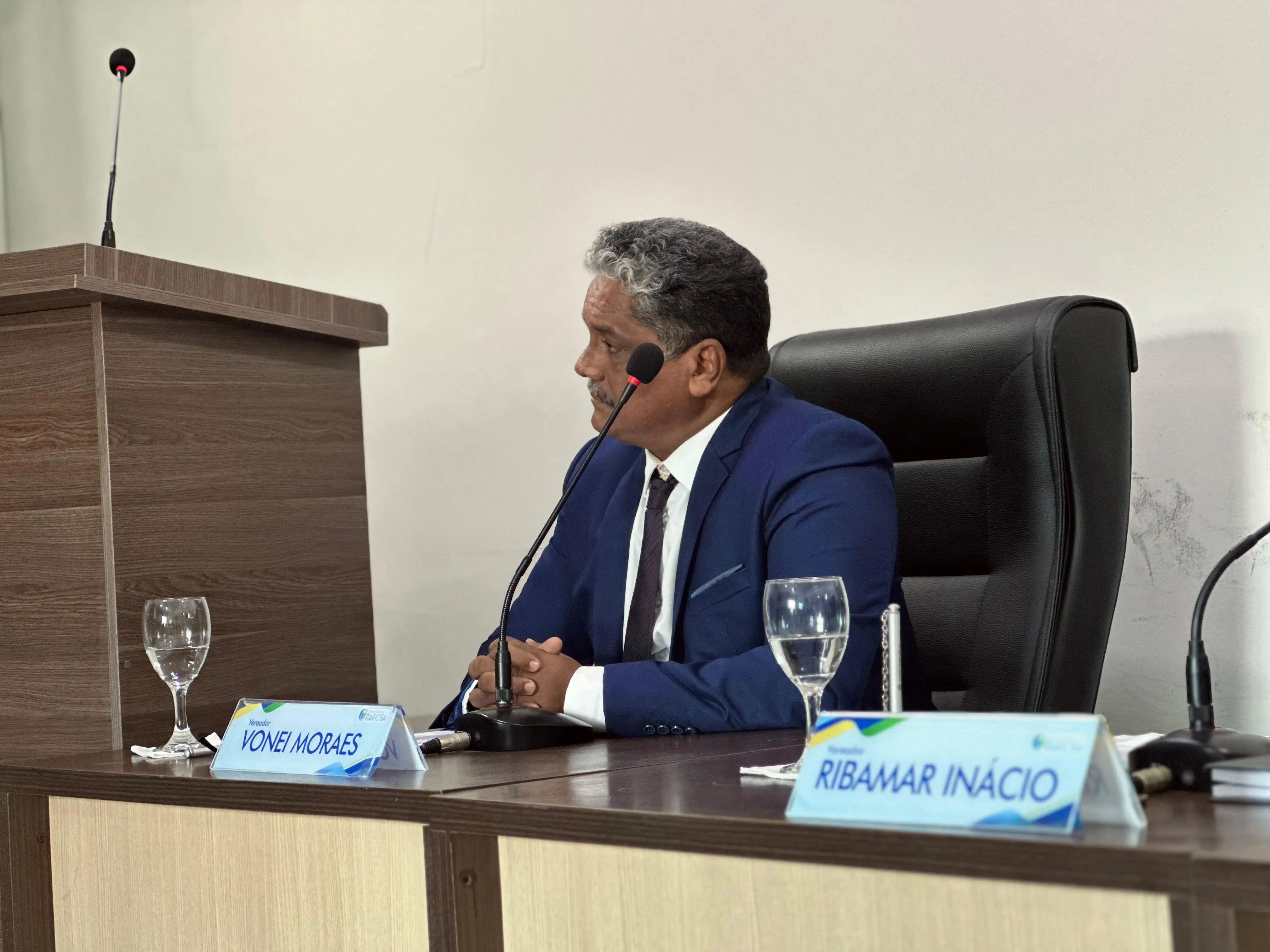 Foto 4 – Câmara Municipal de Raposa realiza sessão ordinária com foco em melhorias para o Município