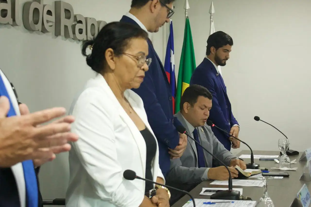 Câmara Municipal de Raposa realiza primeira sessão ordinária de 2026 e reafirma compromisso com os trabalhos legislativo